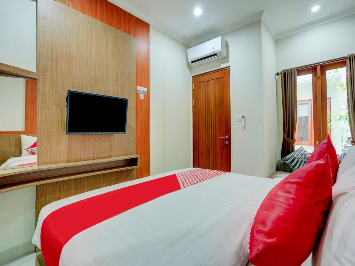 Super Oyo Capital O 90291 Vin Stay Petanu Pesanggaran Dış mekan fotoğraf