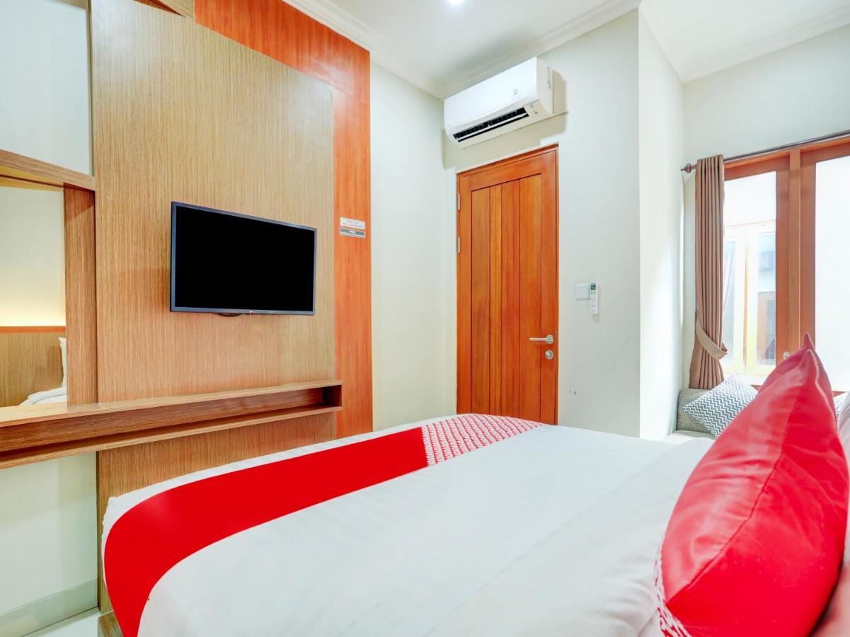 Super Oyo Capital O 90291 Vin Stay Petanu Pesanggaran Dış mekan fotoğraf