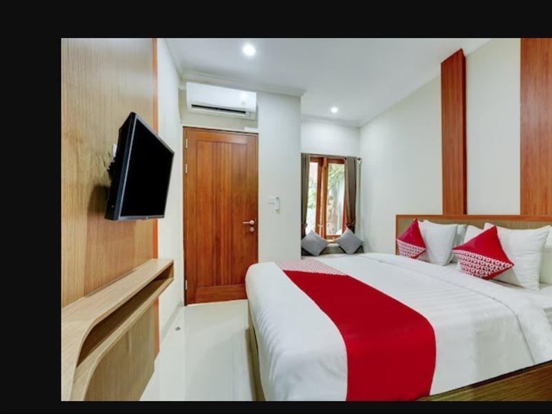 Super Oyo Capital O 90291 Vin Stay Petanu Pesanggaran Dış mekan fotoğraf
